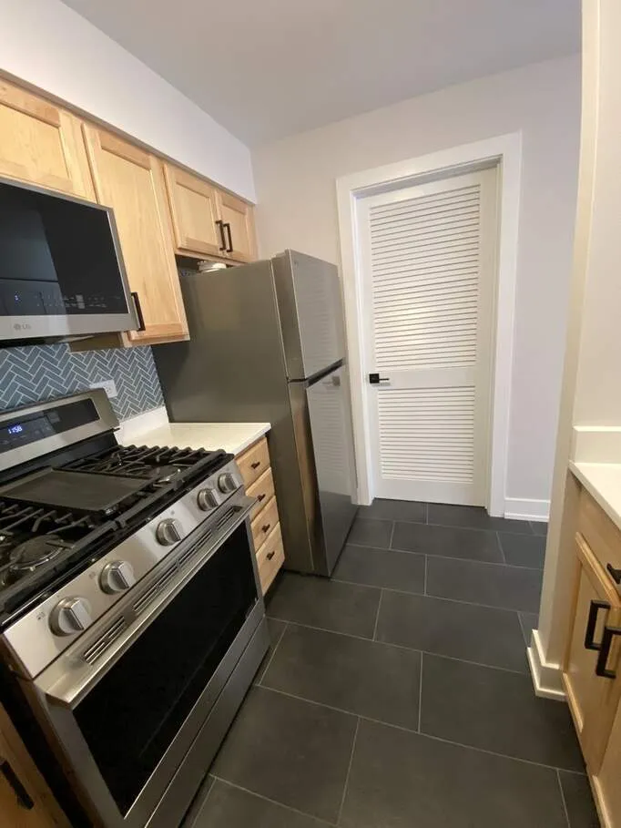 1455 W Fullerton Ave 60614 60614-unit#203-Chicago-IL