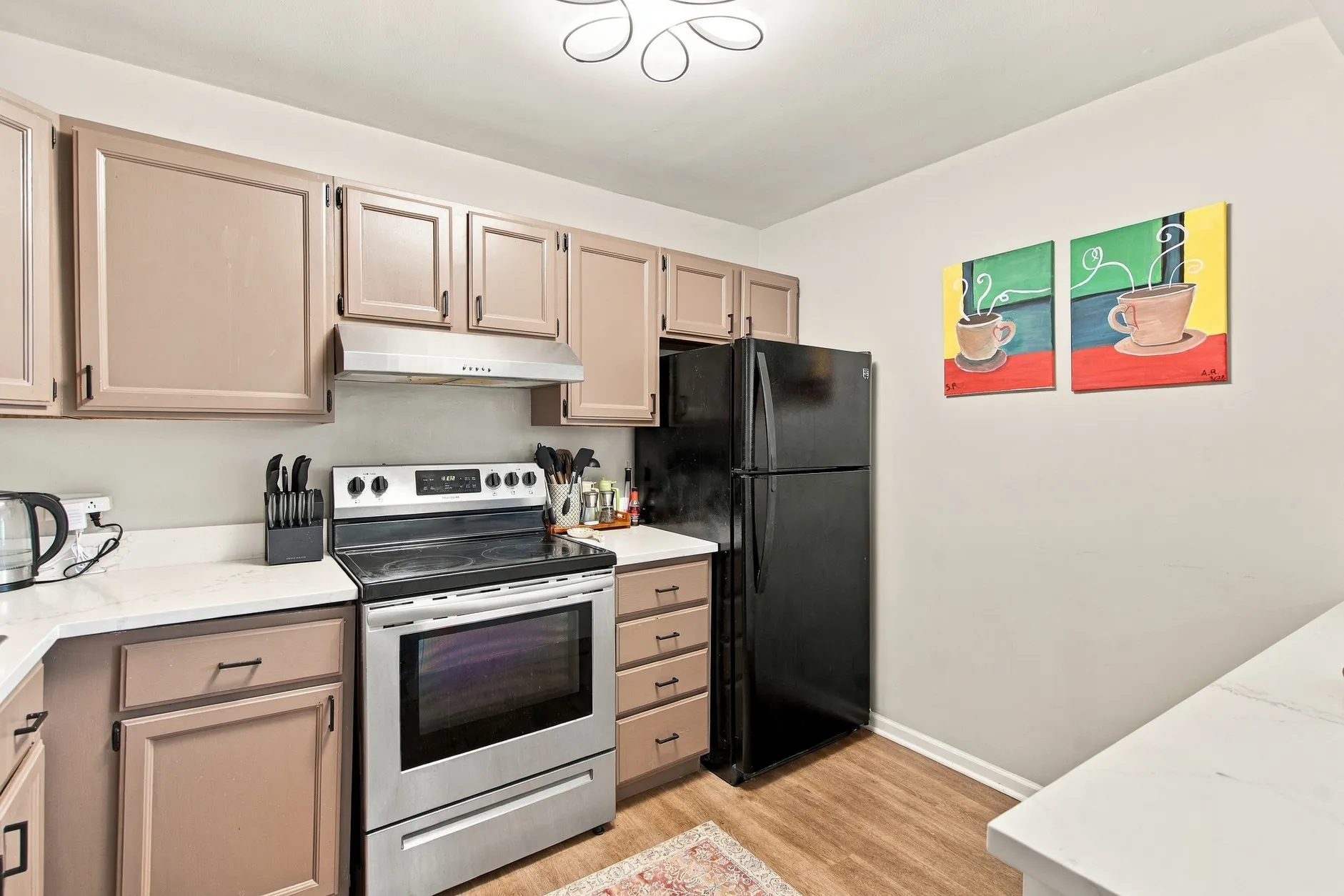 3550 N Lake Shore Dr   60657 60657-unit#207-Chicago-IL