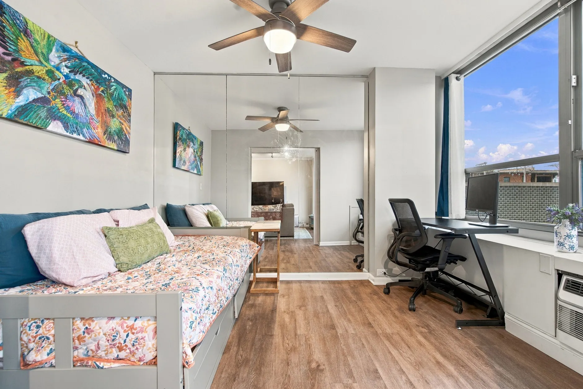 3550 N Lake Shore Dr   60657 60657-unit#207-Chicago-IL