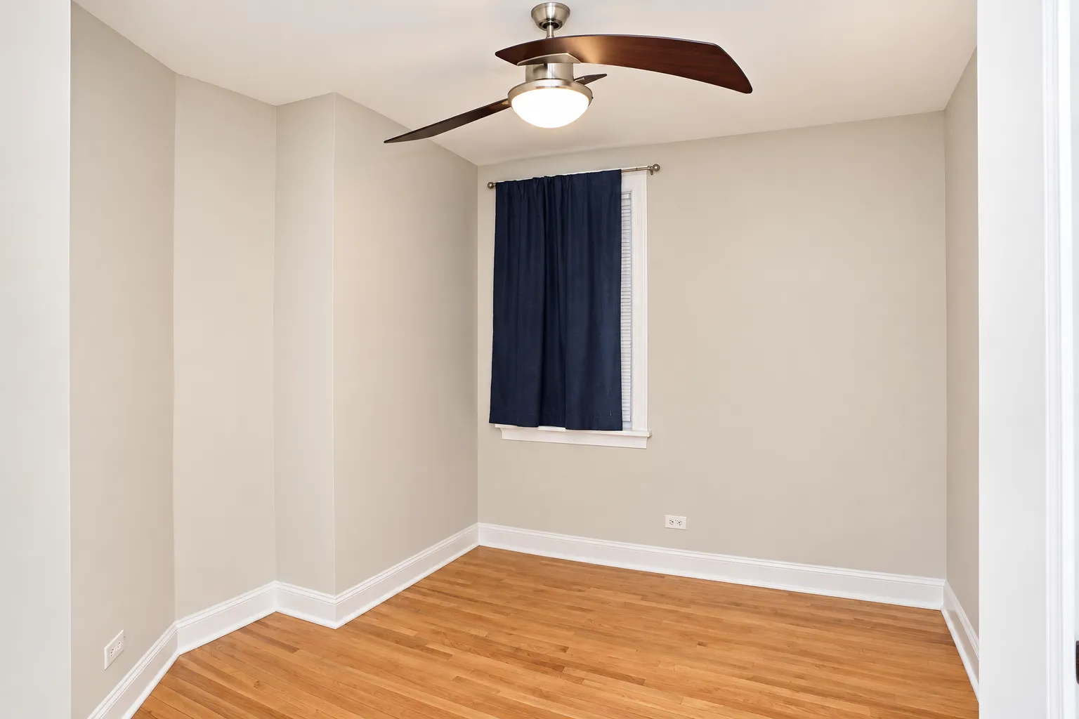 1120 W Grand Ave 60642 60642-unit#2-Chicago-IL