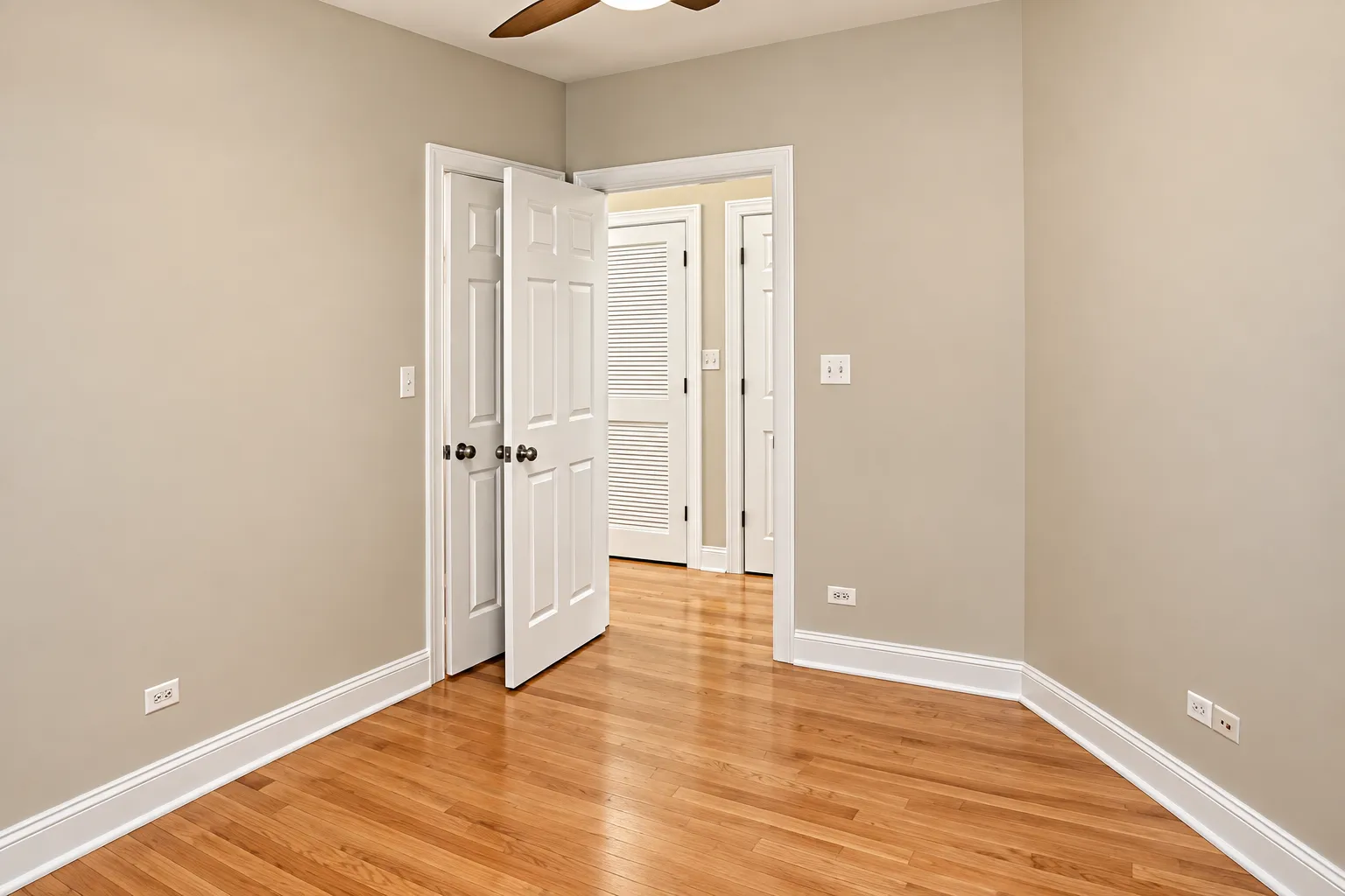 1120 W Grand Ave 60642 60642-unit#2-Chicago-IL