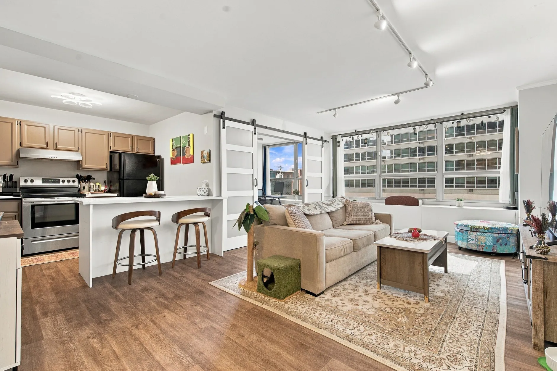 3550 N Lake Shore Dr 60657 60657-unit#207-Chicago-IL