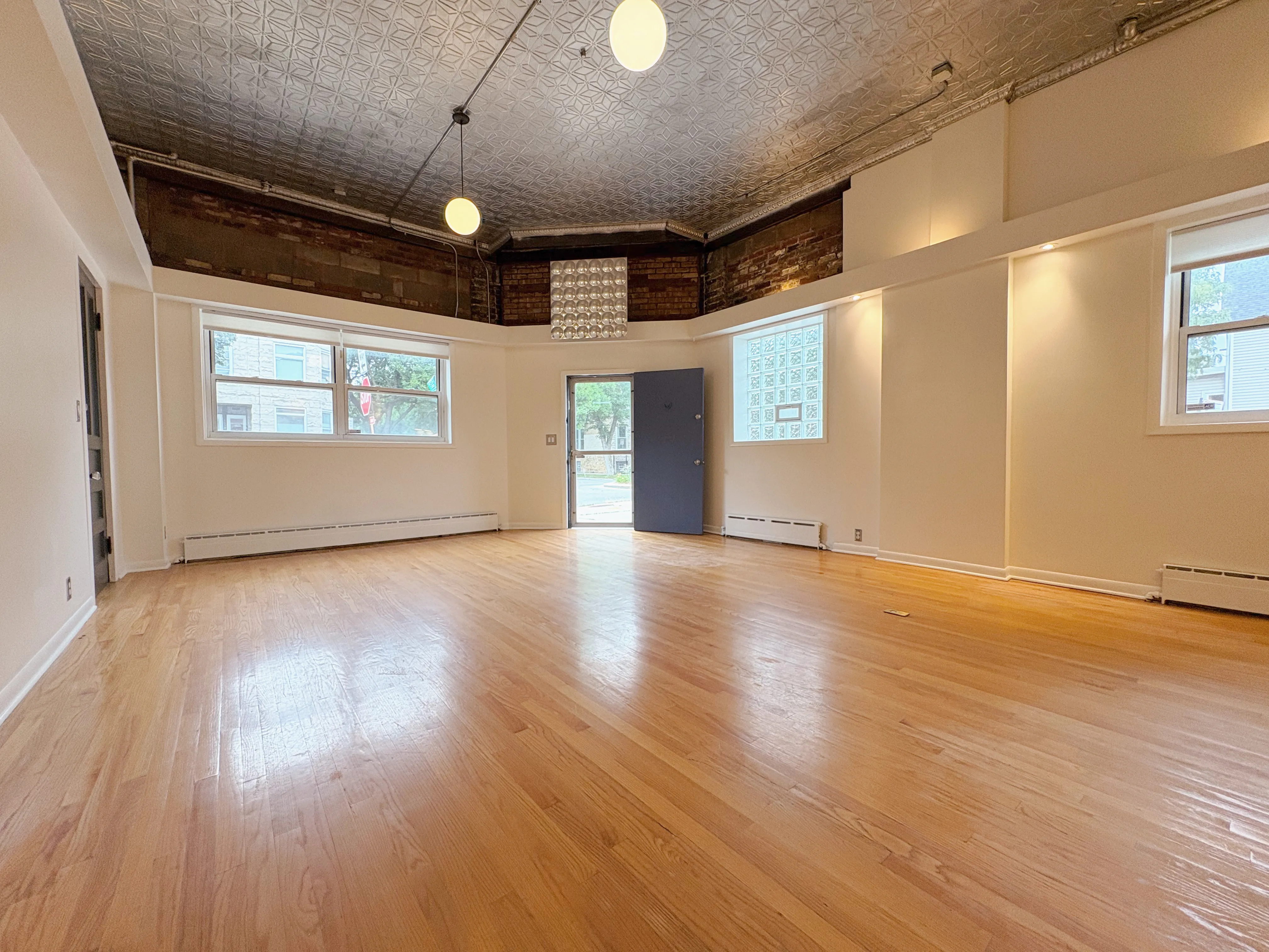 1657 N Monticello Ave 60647 60647-Two-flat-unit#1-Chicago-IL