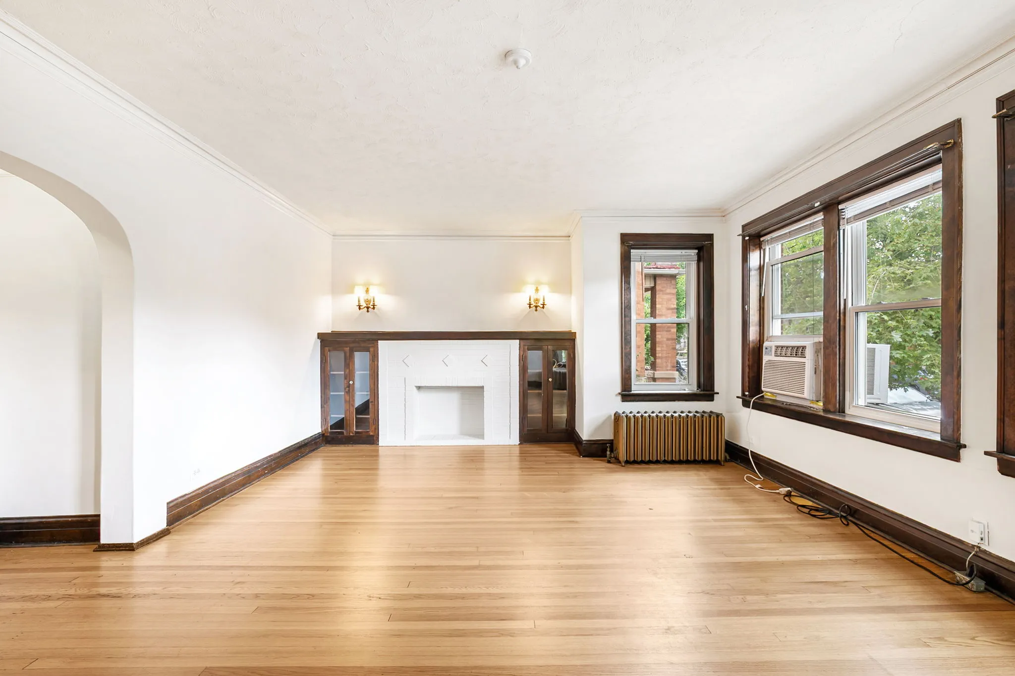 3800 N Oakley Ave 60618 60618-unit#1-Chicago-IL