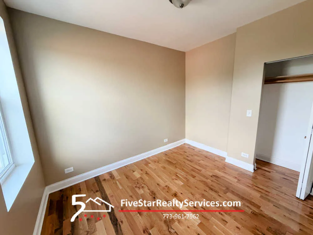 4551 N Pulaski Rd   60630 60630-unit#3S-Chicago-IL