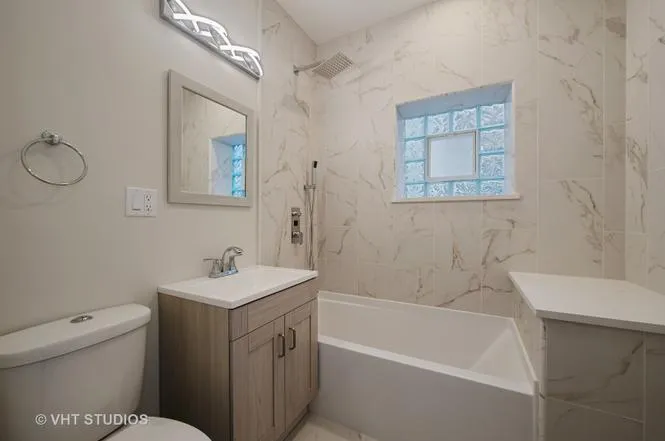 2305 N Ridgeway Ave   60647 60647-unit#1-Chicago-IL