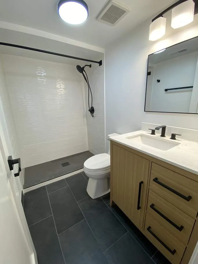 1455 W Fullerton Ave 60614 60614-unit#203-Chicago-IL