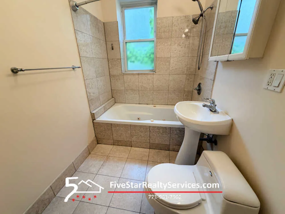 4921 N Winthrop Ave   60640 60640-unit#1-Chicago-IL
