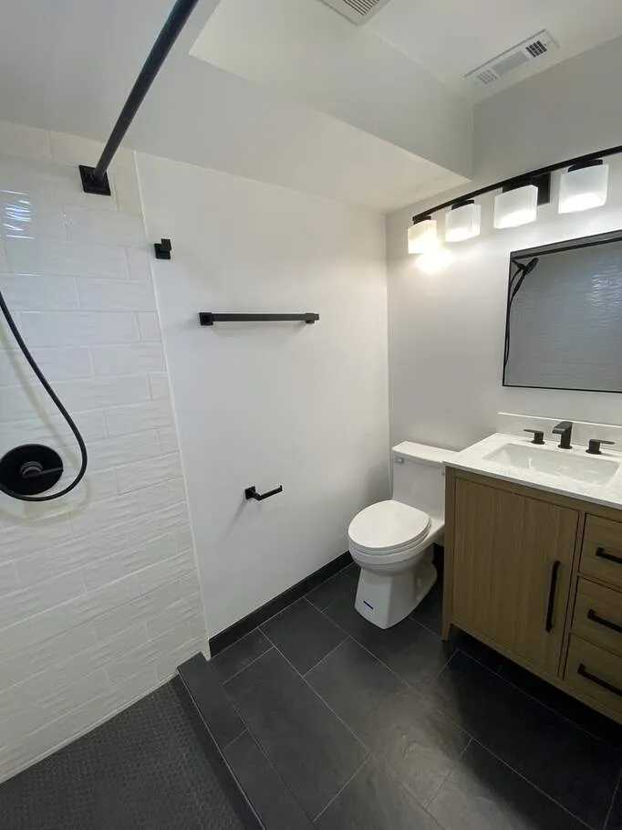 1455 W Fullerton Ave 60614 60614-unit#203-Chicago-IL
