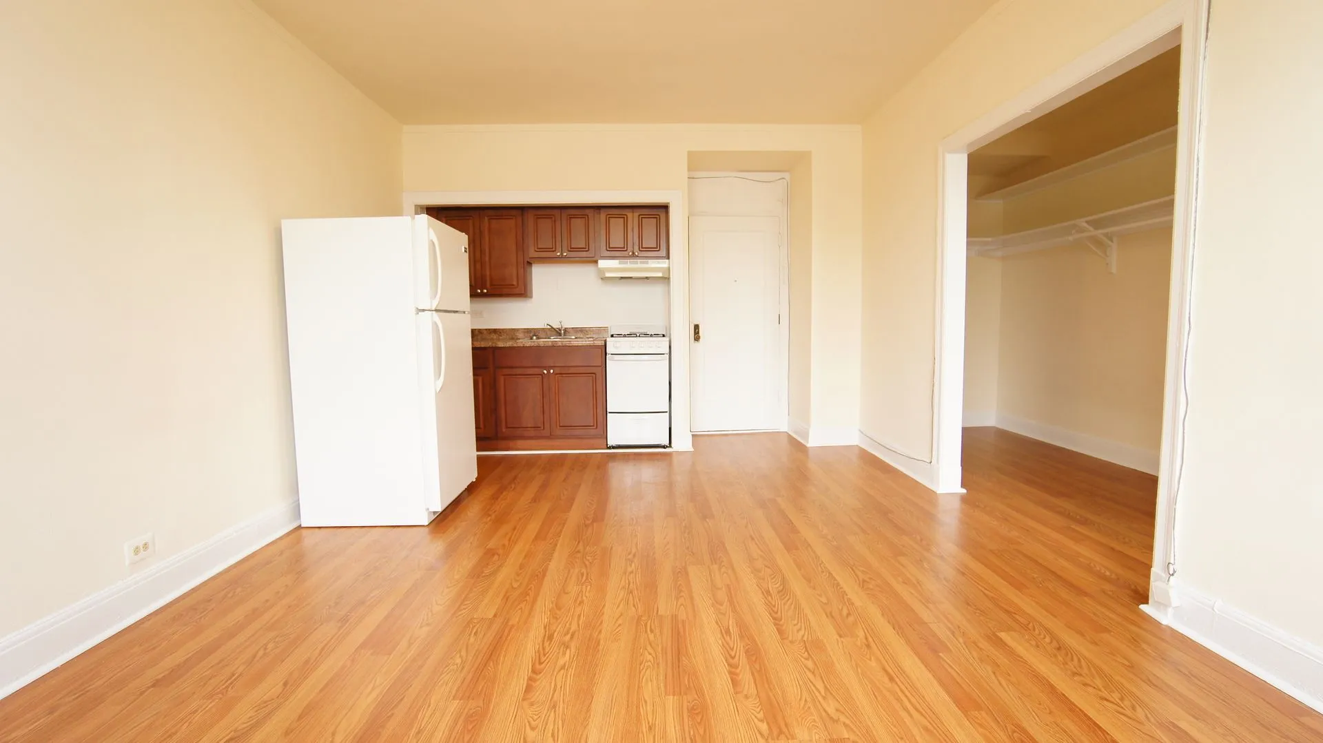 3335 W Diversey Ave 60647 60647-unit#207-Chicago-IL