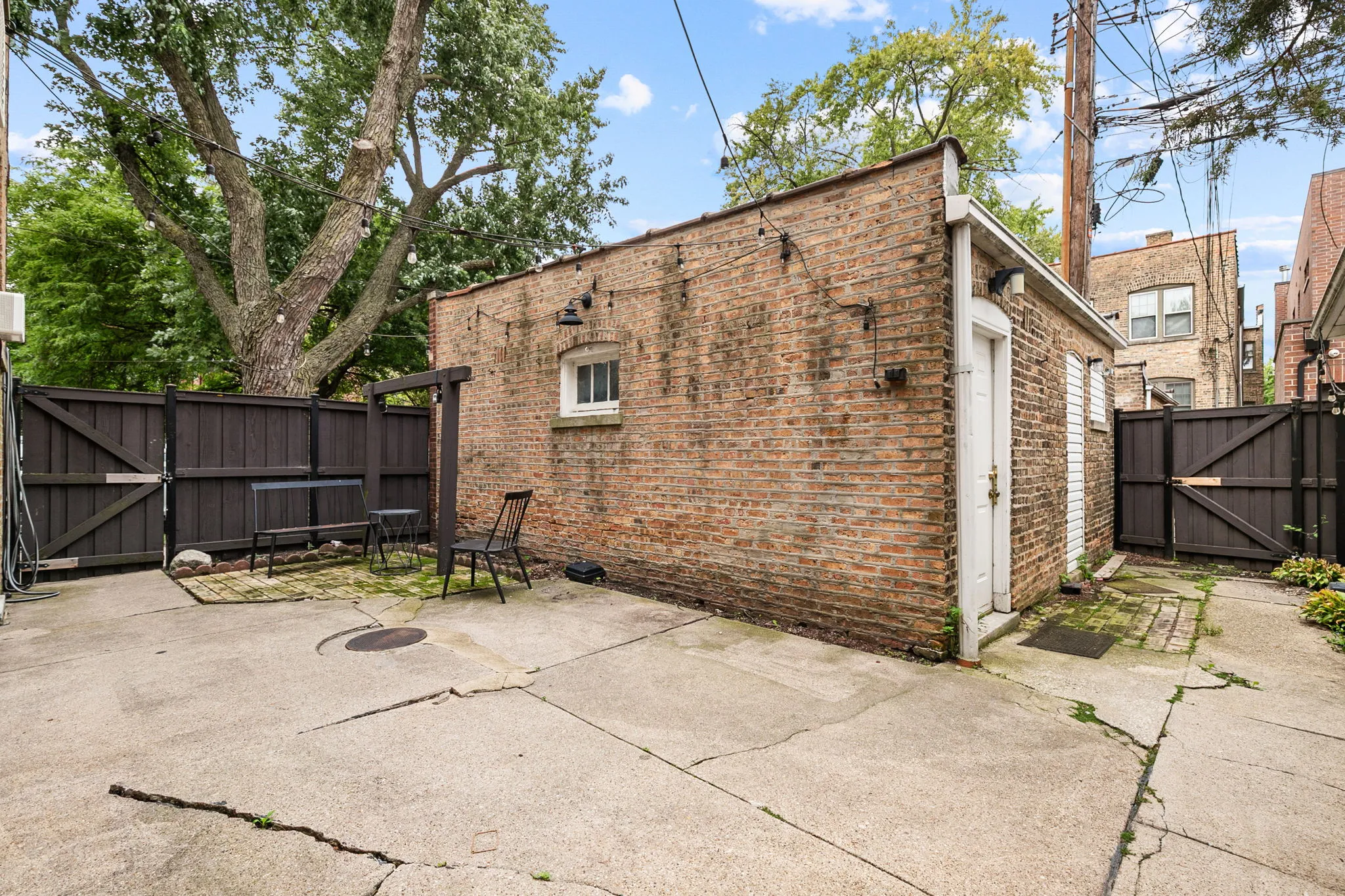 3800 N Oakley Ave 60618 60618-unit#1-Chicago-IL
