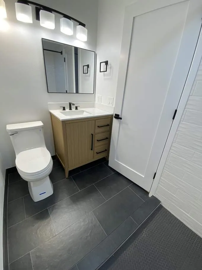1455 W Fullerton Ave 60614 60614-unit#203-Chicago-IL