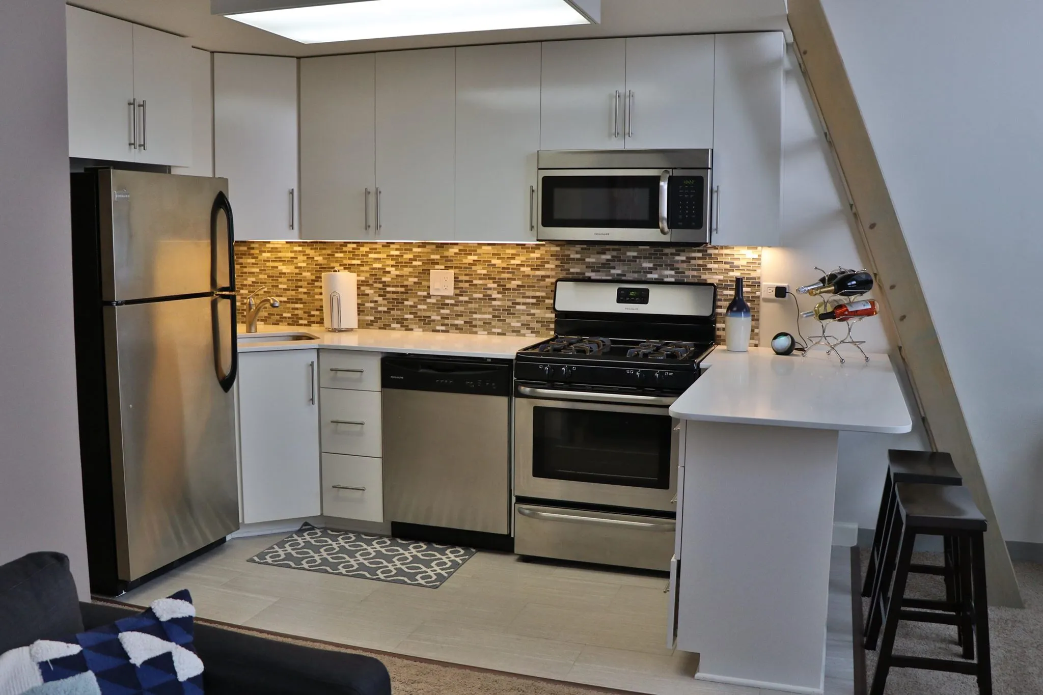 999 W Wolfram St 60657 60657-Sheffield Lofts-unit#308-Chicago-IL