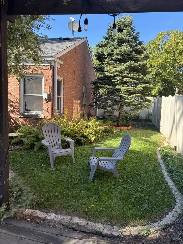 5721 Main St   60053 60053-Morton Grove-IL