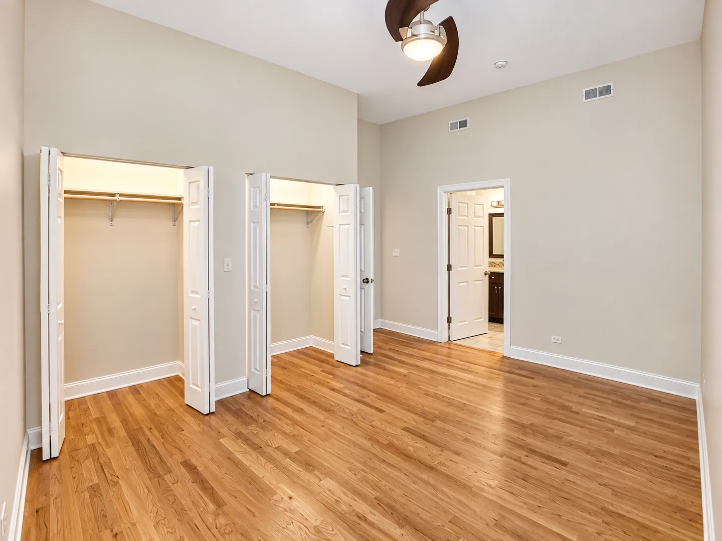 1120 W Grand Ave 60642 60642-unit#2-Chicago-IL