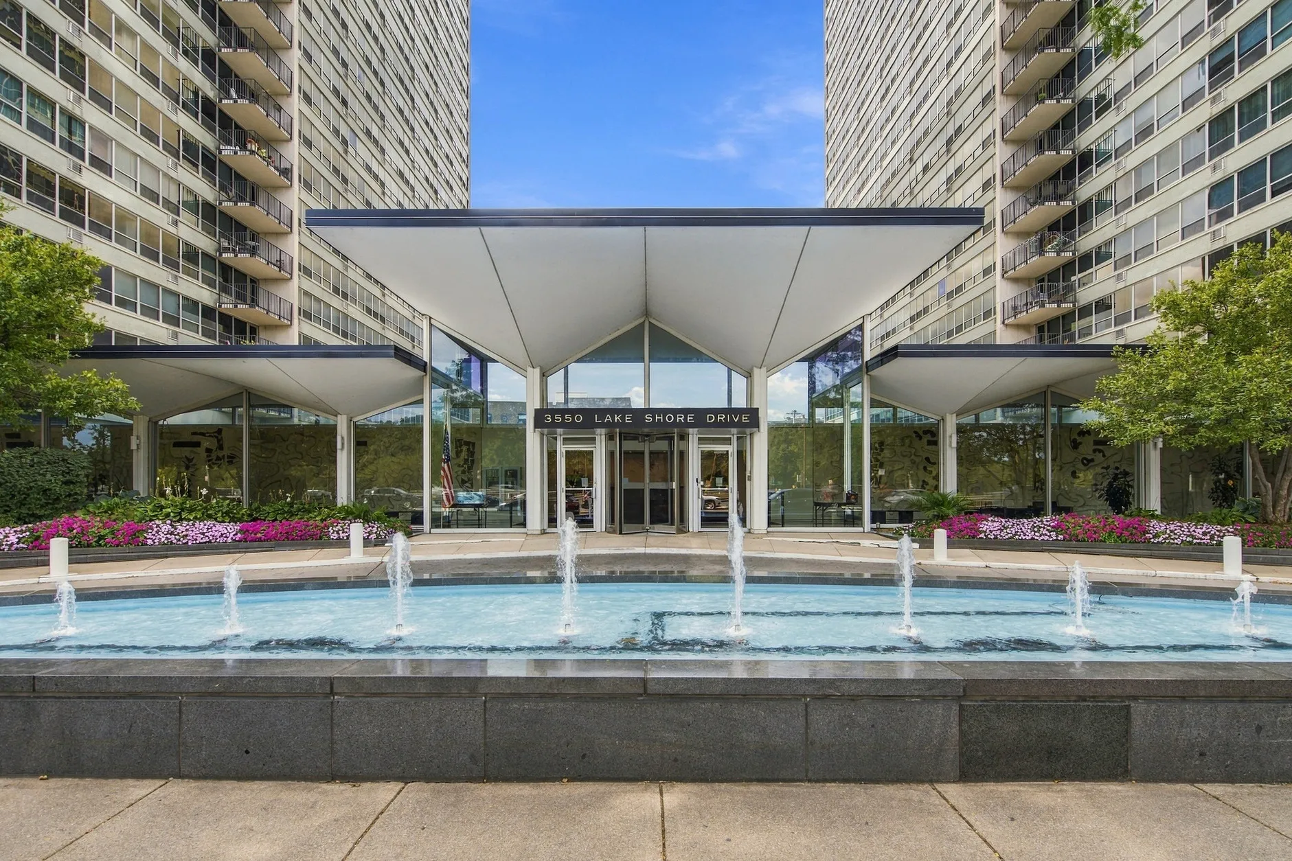 3550 N Lake Shore Dr   60657 60657-unit#207-Chicago-IL