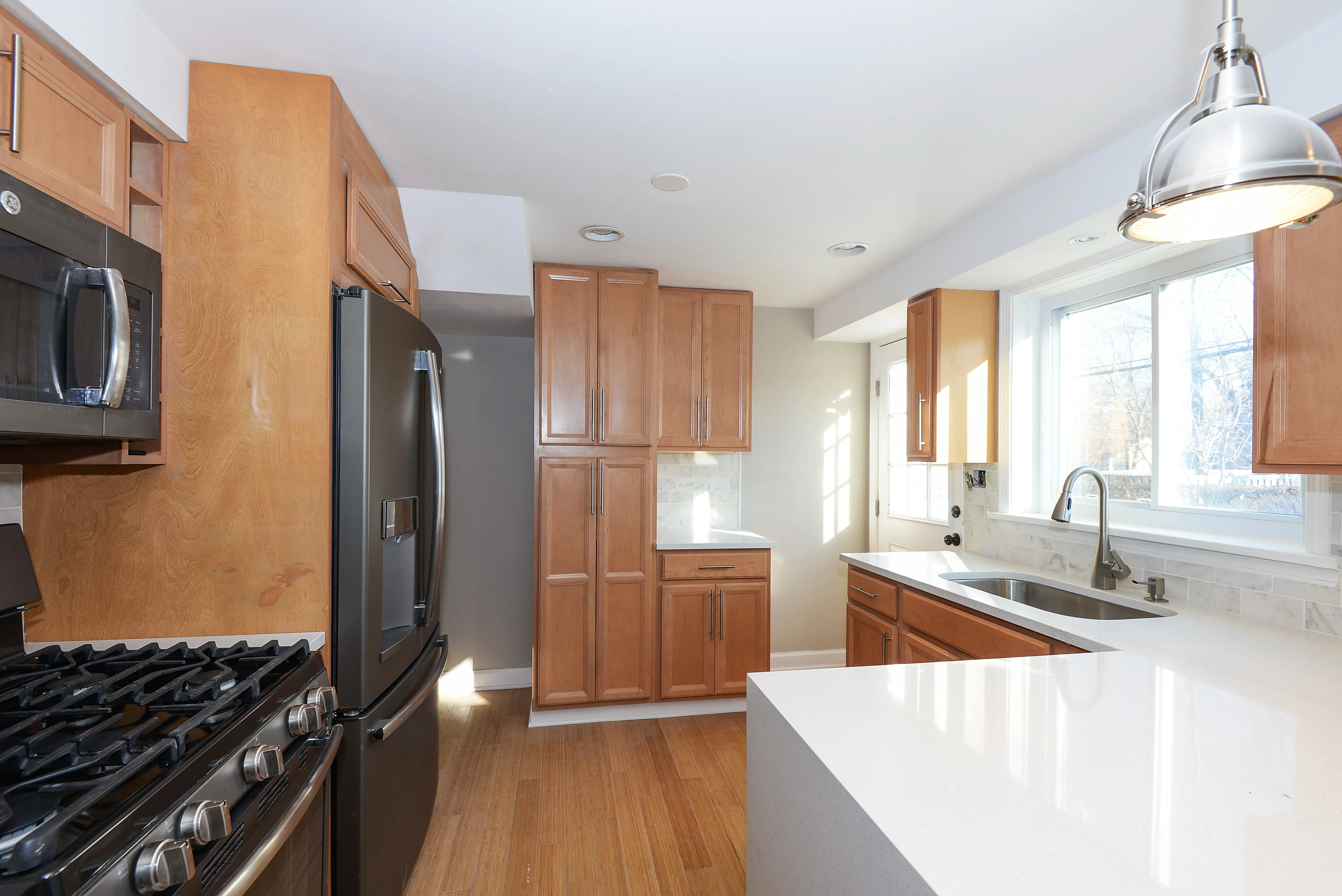 425 Dodge Ave 60202 60202-Evanston-IL