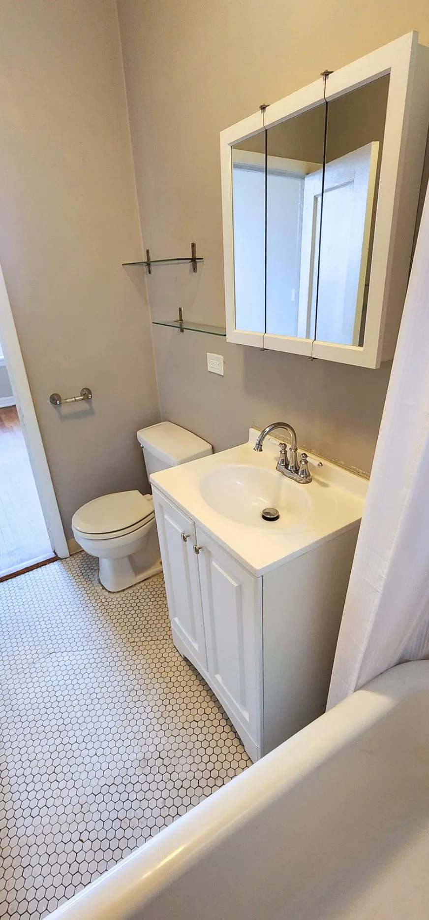 4851 S Evans Ave   60615 60615-Chicago-IL