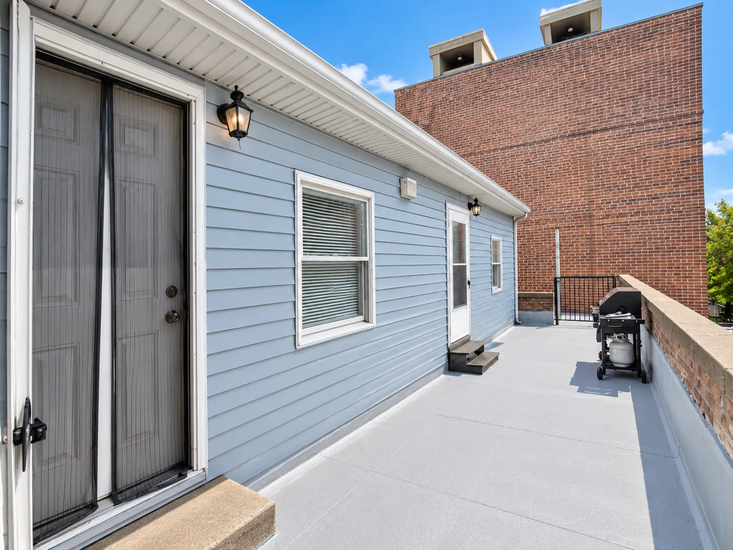 1120 W Grand Ave 60642 60642-unit#2-Chicago-IL