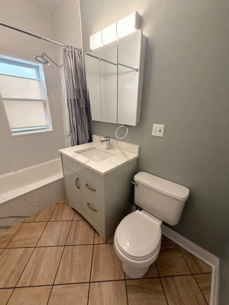 3306 N Drake Ave 60618-unit#2 Front-Chicago-IL