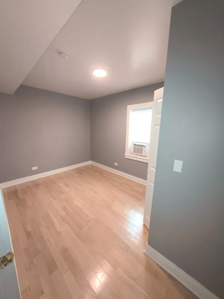 3306 N Drake Ave 60618-unit#2 Front-Chicago-IL