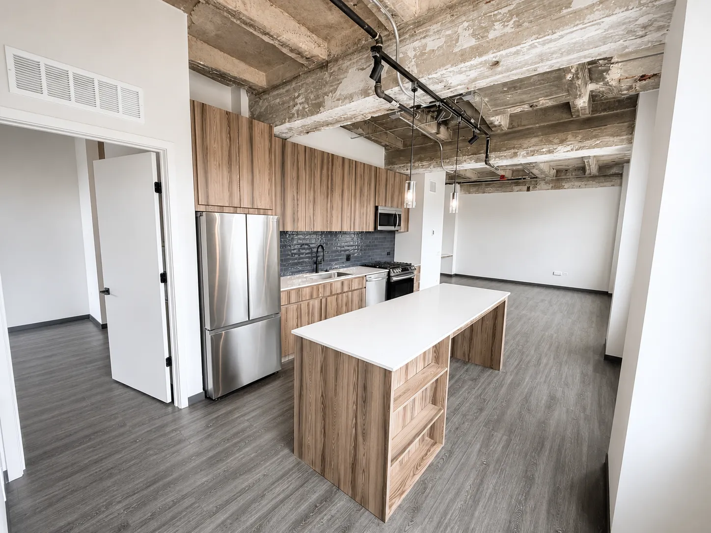150 N Ashland Ave 60607 60607-unit#328-Chicago-IL