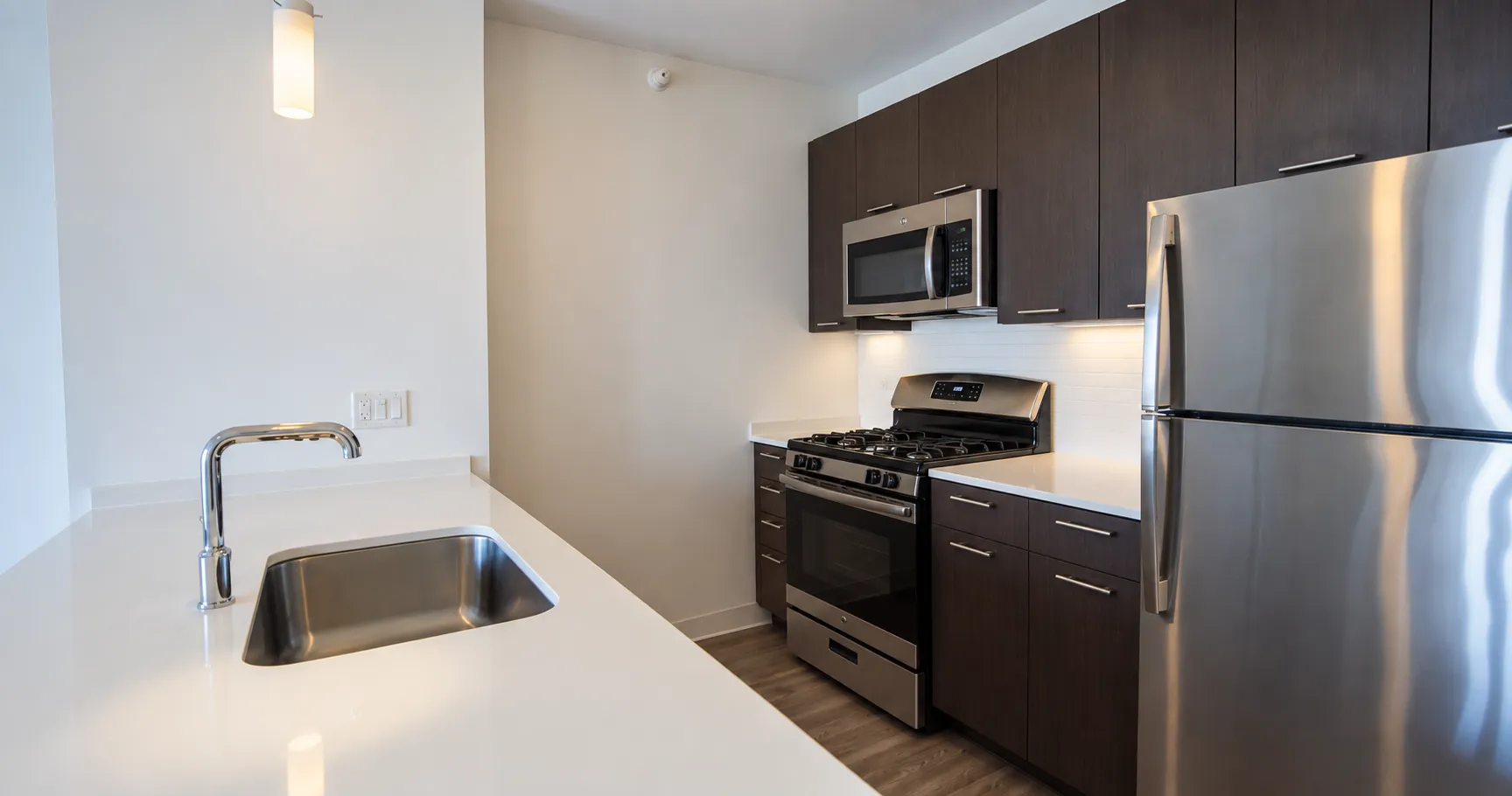 637 N Wells St   60654 60654-unit#1309-Chicago-IL