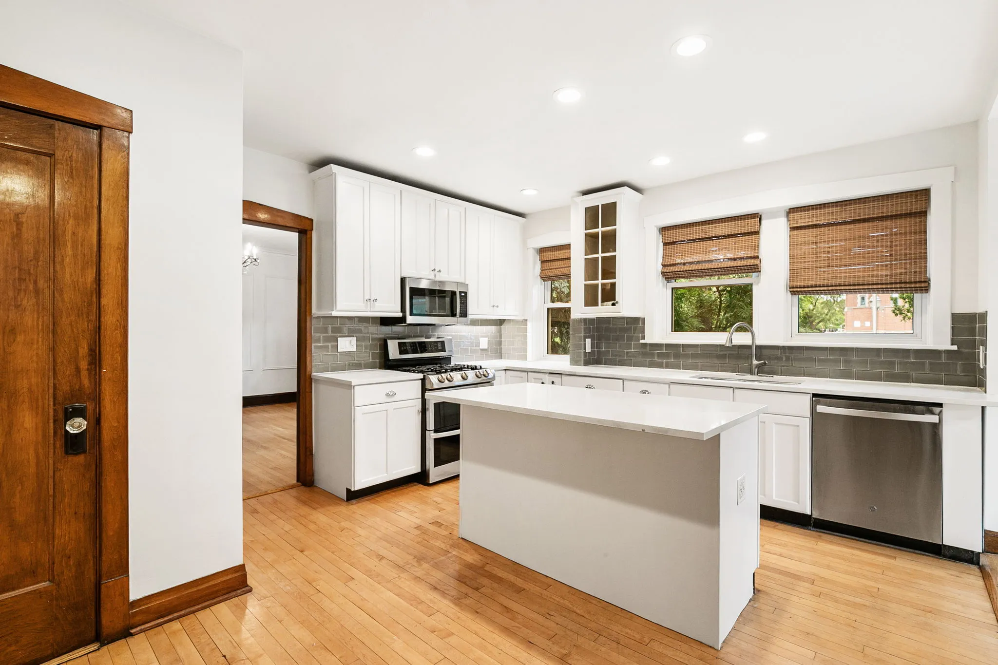 3800 N Oakley Ave 60618 60618-unit#1-Chicago-IL