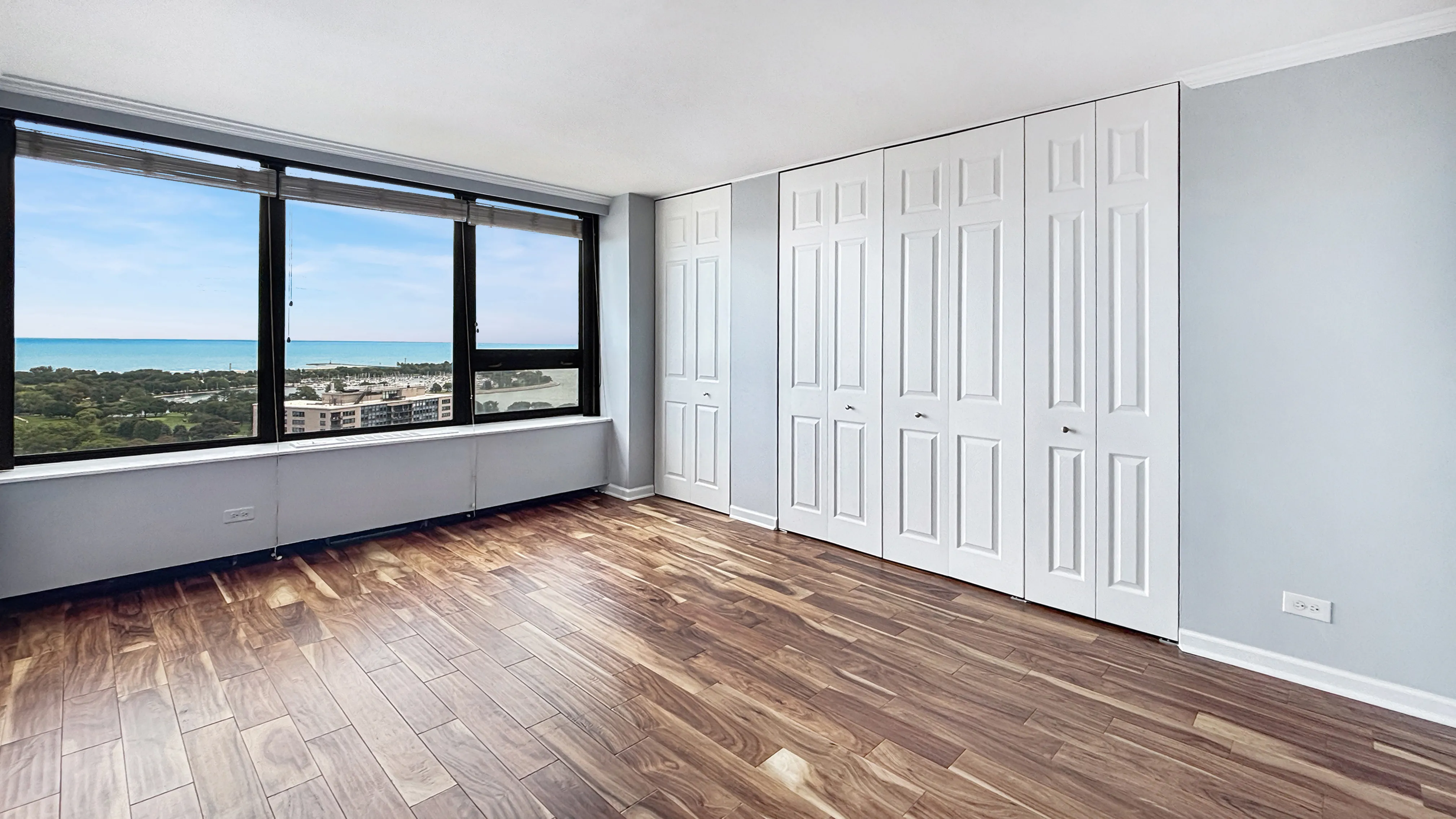 3930 N Pine Grove Ave 60613 60613-Lake Park Plaza-Chicago-IL