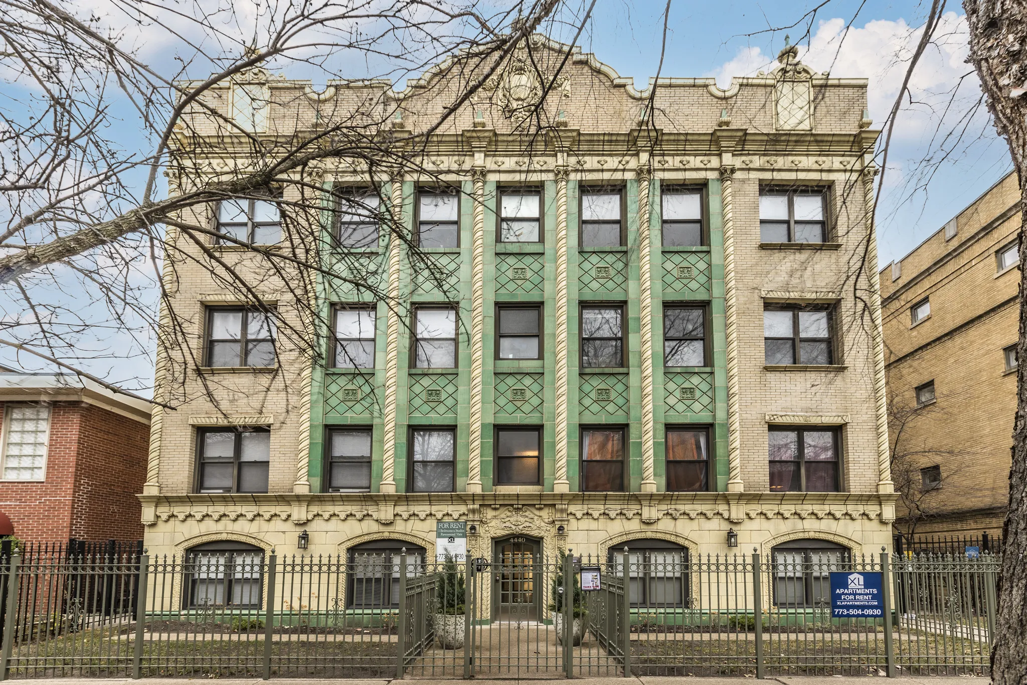 4440 N. Wolcott 60640-Ravenswood Vista Apartments-unit#104-Chicago-IL