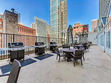 111 E Chestnut St 60611 60611-unit#18DE 2bed+-Chicago-IL