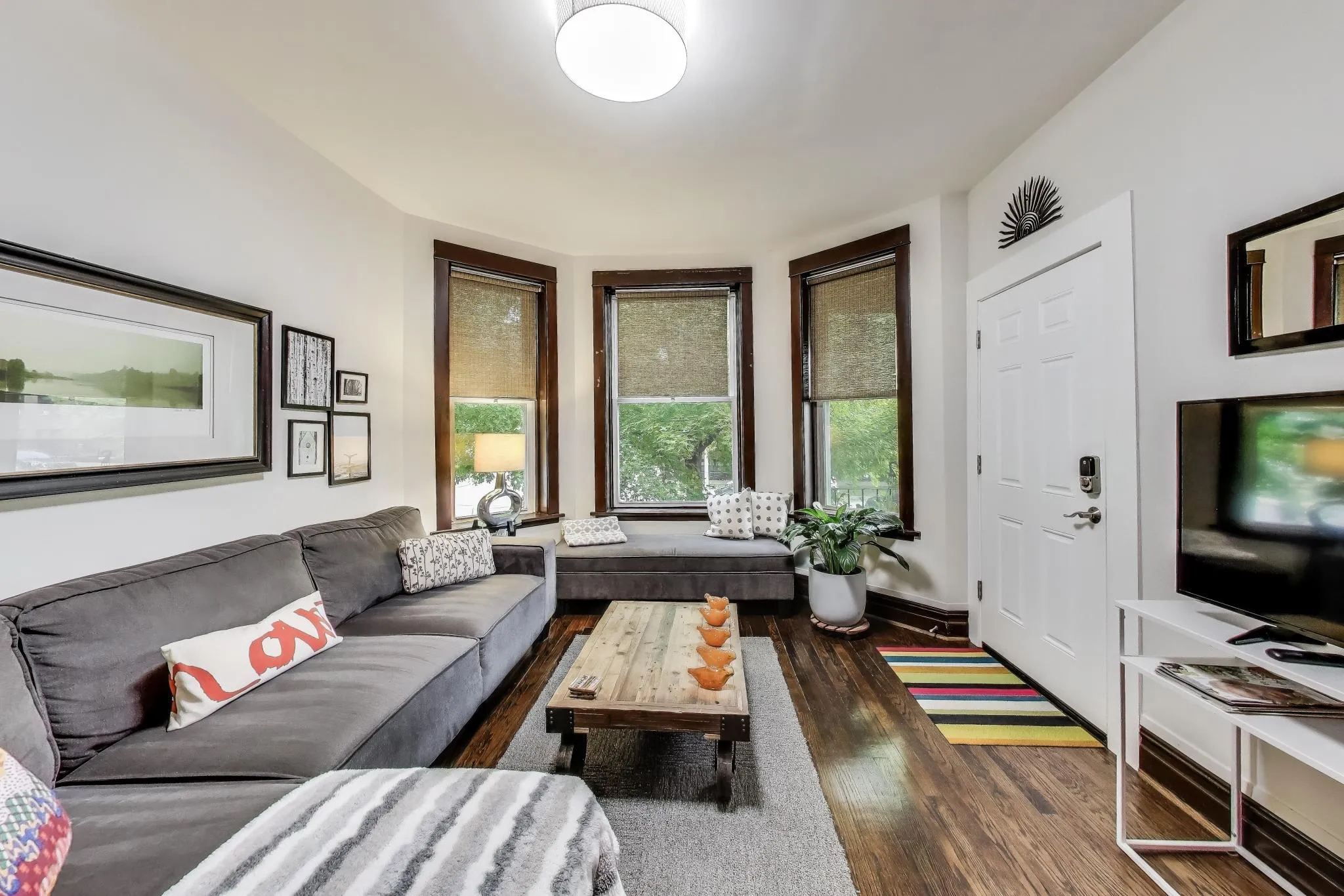 2857 W Fletcher St 60618 60618-unit#1-Chicago-IL