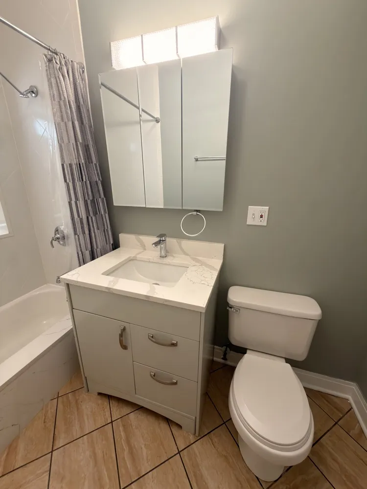 3306 N Drake Ave 60618-unit#2 Front-Chicago-IL