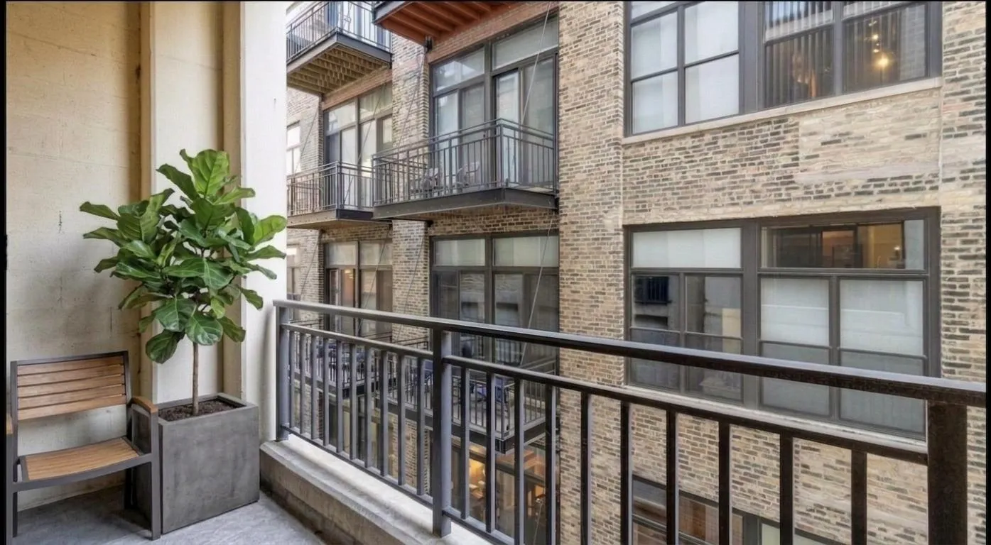 400 W Ontario St 60654 60654-unit#507-Chicago-IL