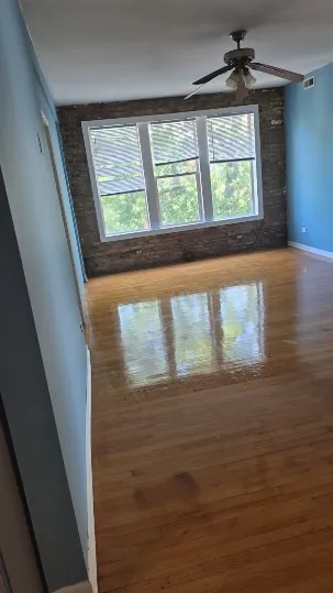 7550 S Essex Ave 60649 60649-unit#3A-Chicago-IL