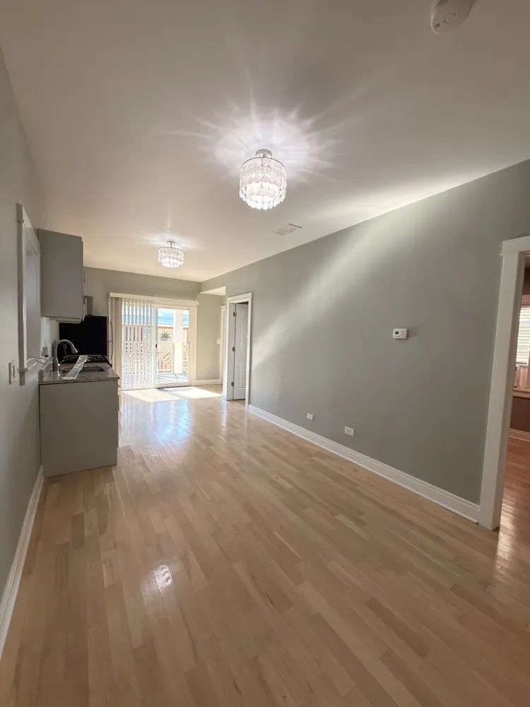 3306 N Drake Ave 60618-unit#2 Front-Chicago-IL