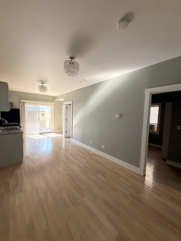3306 N Drake Ave 60618-unit#2 Front-Chicago-IL