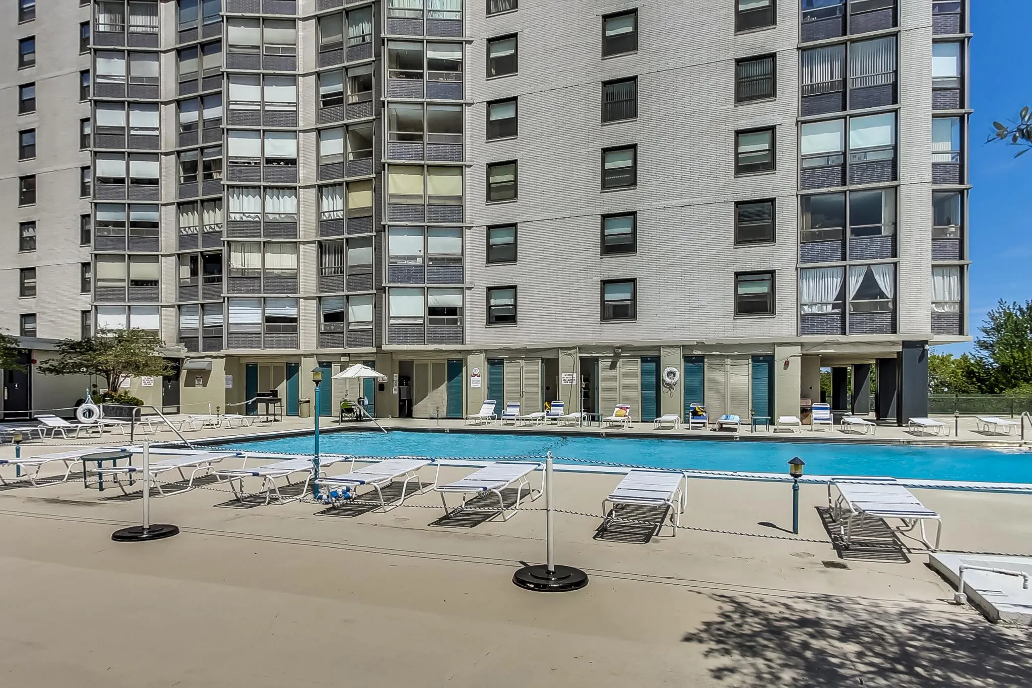 5701 N Sheridan Rd 60660 60660-Hollywood Towers-Chicago-IL