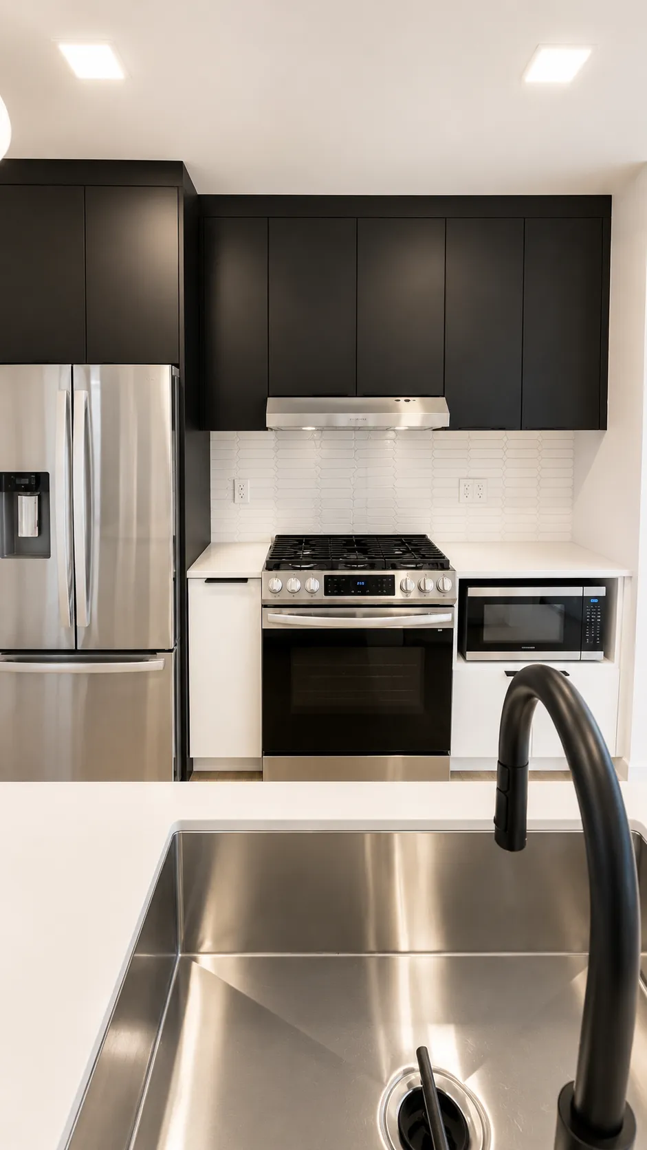 225 N Elizabeth St   60607 60607-unit#1806-Chicago-IL