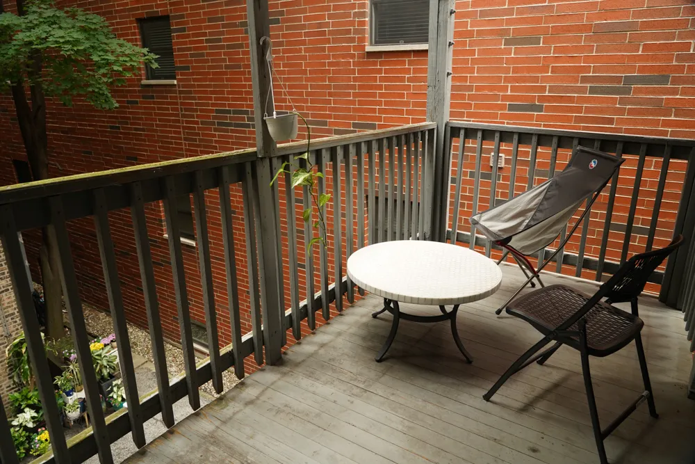 818 W Cornelia Ave 60657 60657-unit#2-Chicago-IL