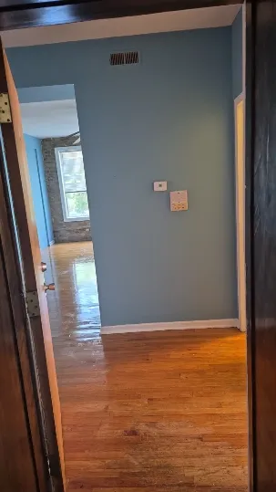 7550 S Essex Ave   60649 60649-unit#3A-Chicago-IL