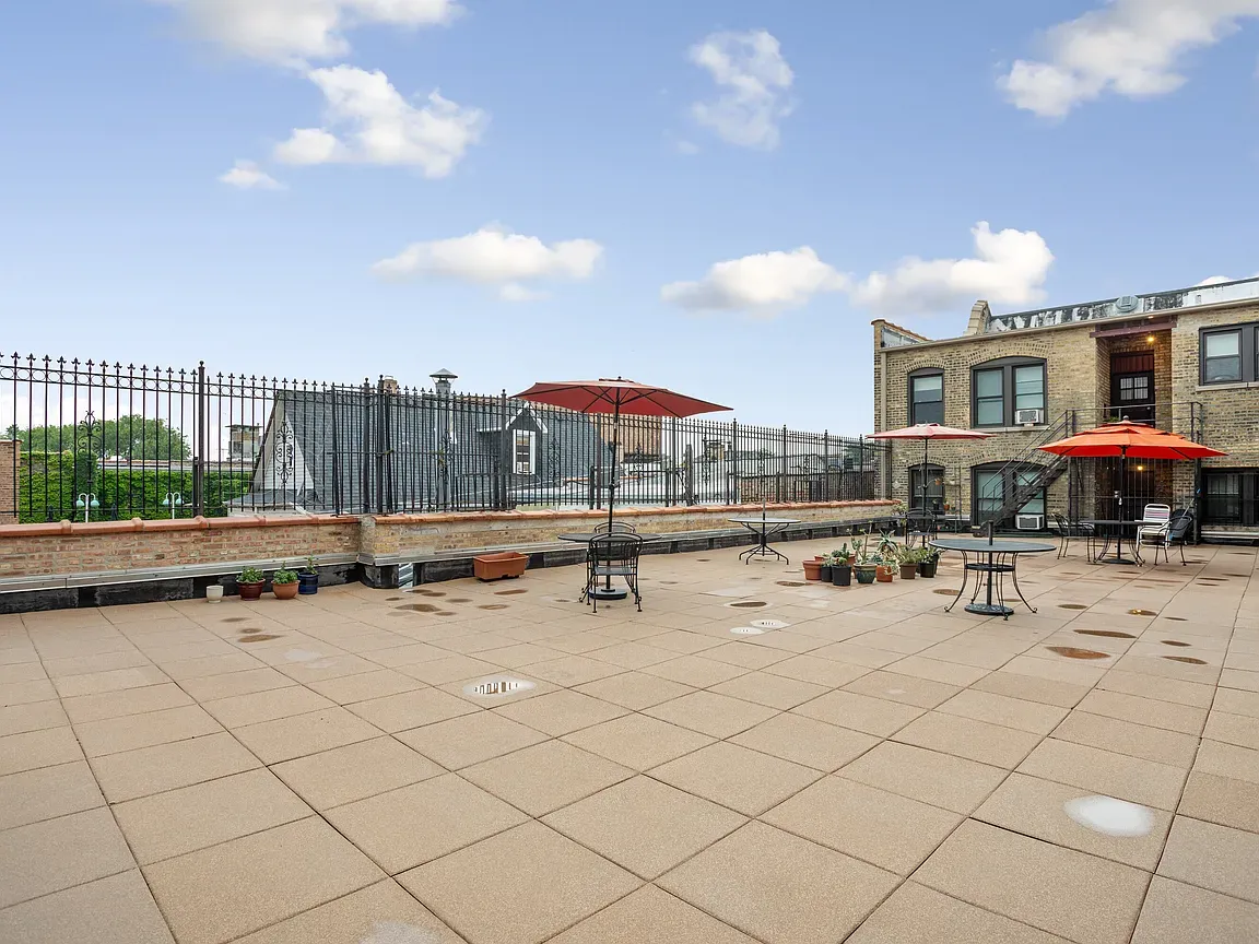 2342 N Spaulding Ave 60647 60647-unit#204-Chicago-IL