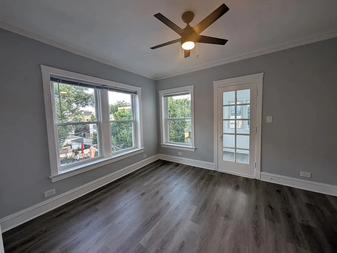 1457 W FOSTER AVE 60640-unit#3R-Chicago-IL