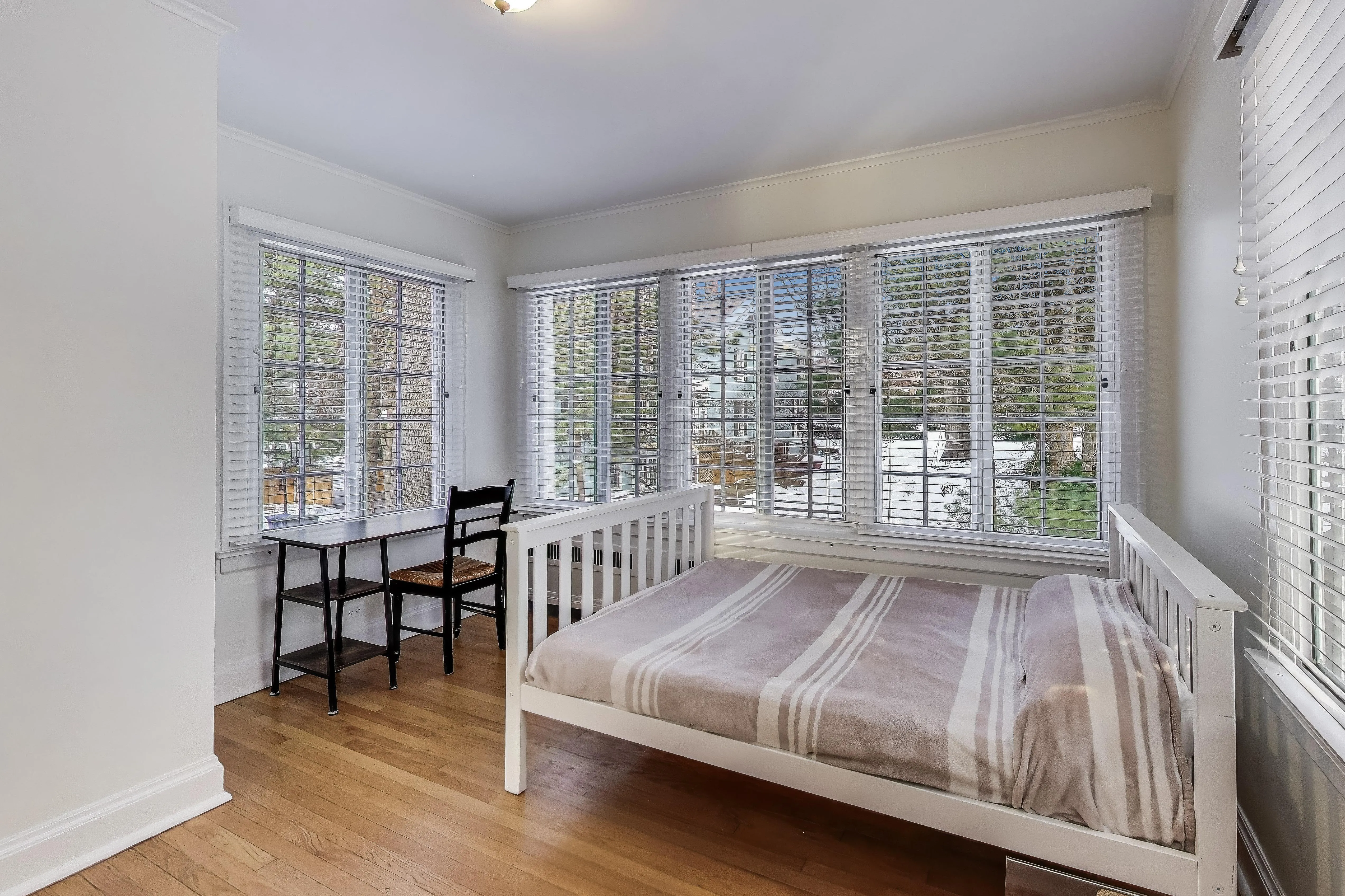 1628 Wesley Ave 60201 60201-Coach House-Evanston-IL