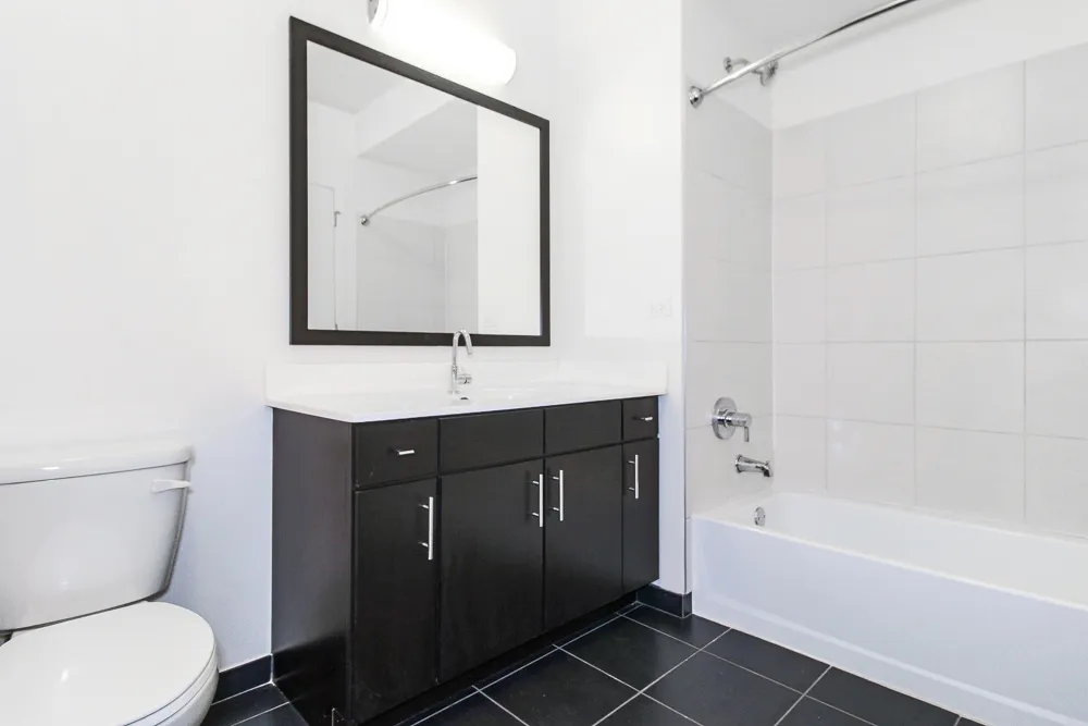3740 N Halsted St   60613 60613-unit#415-Chicago-IL