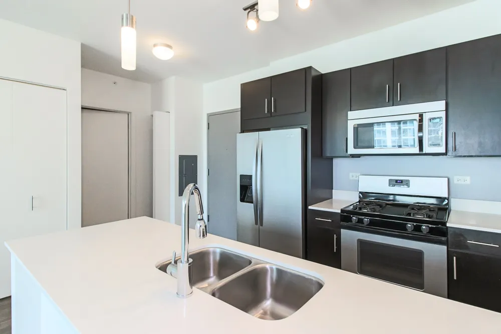 3740 N Halsted St   60613 60613-unit#415-Chicago-IL