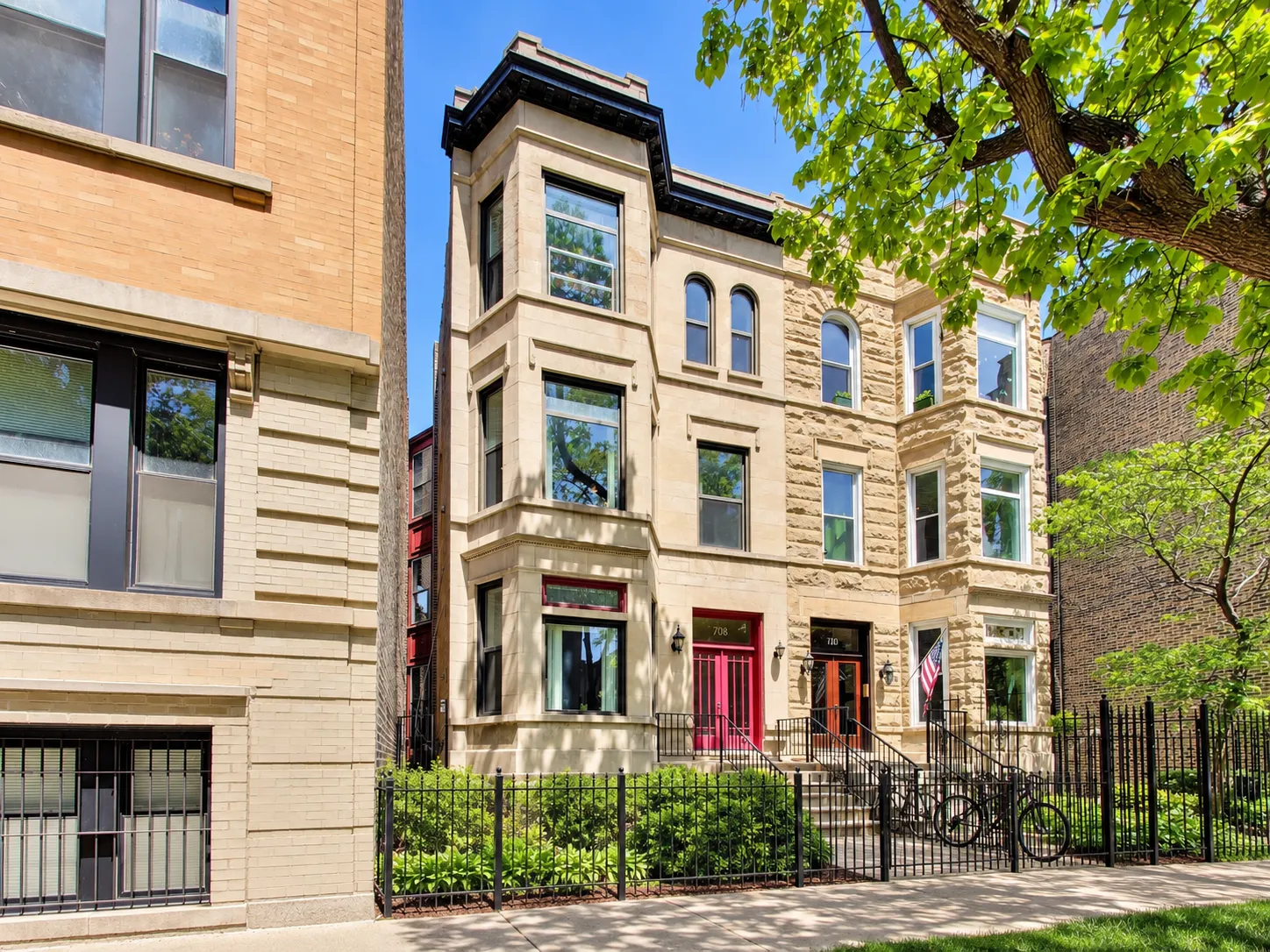 708 W Buckingham Pl 60657 60657-unit#G-Chicago-IL