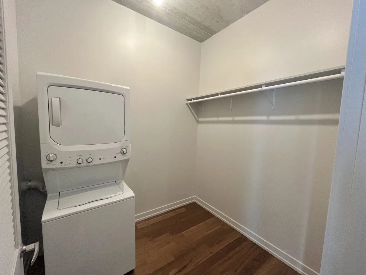 676 S La Salle St 60605 60605-unit#407-Chicago-IL