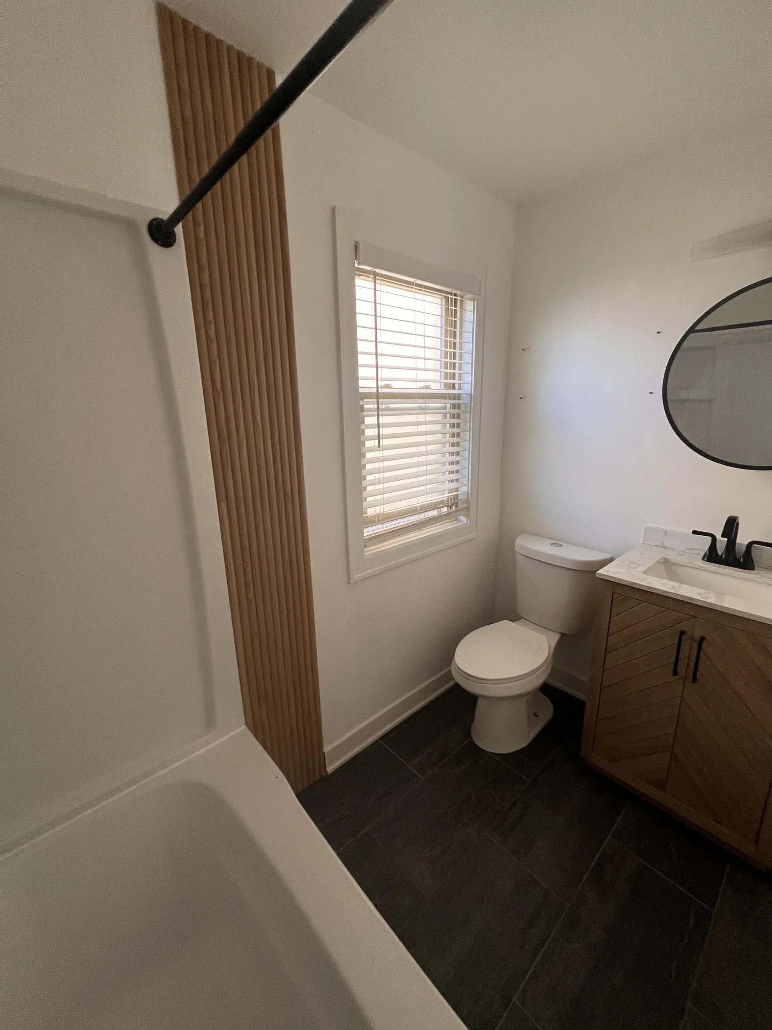 9121 S Bishop St 60620 60620-Chicago-IL