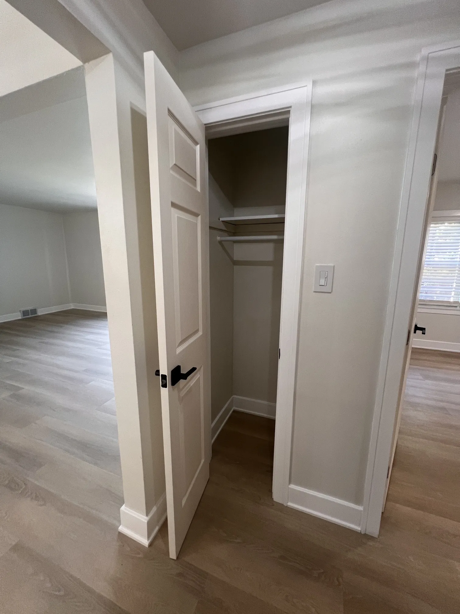 9121 S Bishop St 60620 60620-Chicago-IL